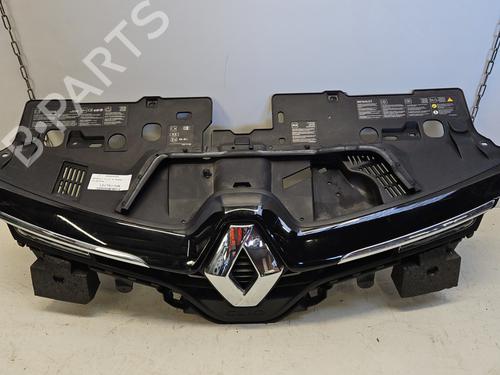 Used Grille RENAULT CLIO IV (BH_) 1.5 dCi 75 (75 hp) 32659278