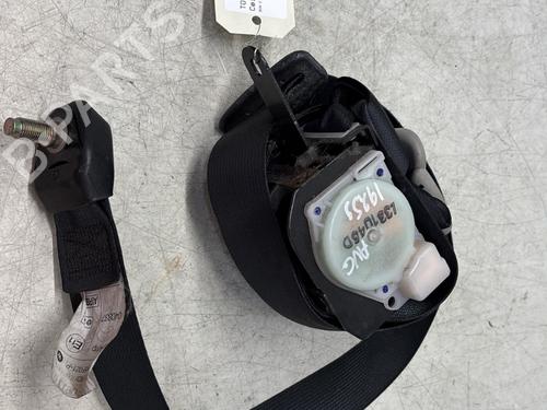 Used Front left seatbelt Front left seatbelt TOYOTA YARIS (_P1_) 1.0 (SCP10_, SCP10R) (65 hp) 29368097 29368097