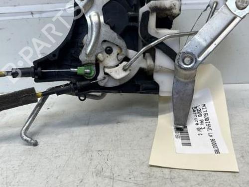 Used Front left lock MITSUBISHI L200 / TRITON (KA_T, KB_T) 2.5 DI-D 4WD (KB4T) (136 hp) 29369617