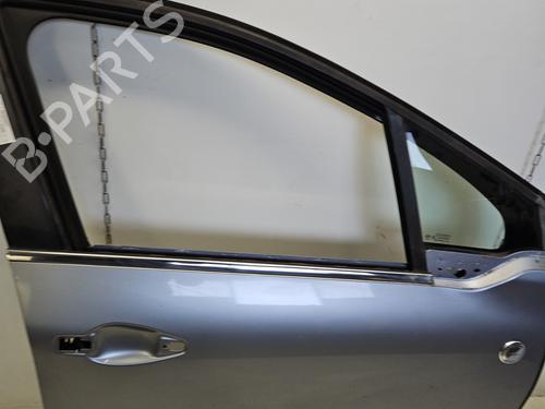 right-front-door-peugeot-2008-i-cu_-2013-32853874 main image