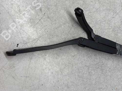 Front windshield wiper arm RENAULT CLIO IV (BH_) 1.5 dCi 90 | BP29365871C143 