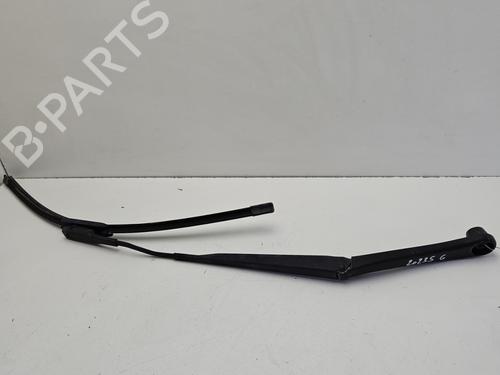 Used Front windshield wiper arm RENAULT KOLEOS I (HY_) 2.0 dCi 4x4 (HY0K) (150 hp) 30855372