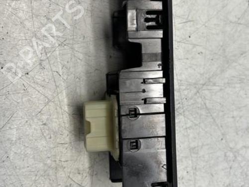 Left front window switch RENAULT CLIO IV (BH_) 1.5 dCi 75 | BP29369685I27 