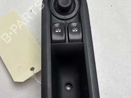 Venstre Foran elrute bryter RENAULT TWINGO II (CN0_) 1.5 dCi (CN0E) (64 hp) 30046356