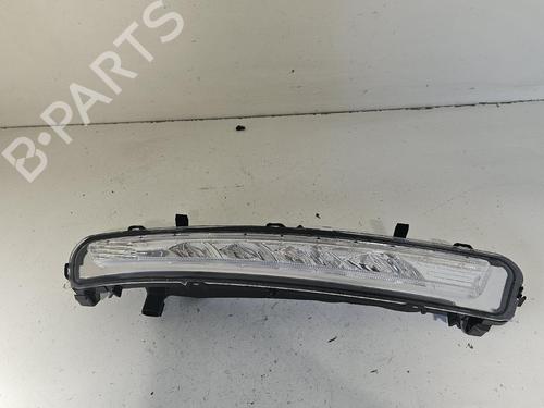 Used Left daytime light Left daytime light 36793757 36793757