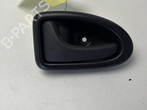 Used Front left interior door handle RENAULT CLIO II (BB_, CB_) 1.2 LPG (58 hp) 31957189