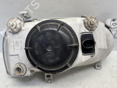 Used Left headlight VW GOLF III (1H1) 1.9 TD, GTD (75 hp) 29367602