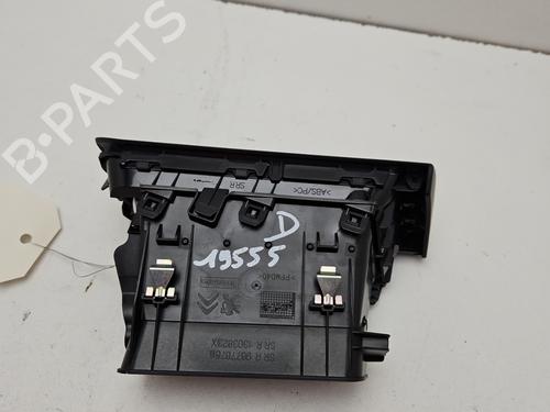 Used Air vent Air vent PEUGEOT 308 II (LB_, LP_, LW_, LH_, L3_) 1.2 THP 110 (110 hp) 30790649 30790649