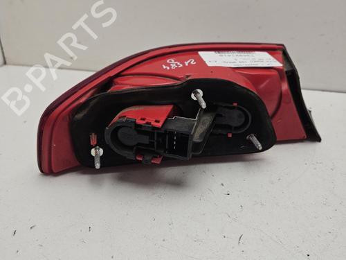 Højre baglygte Højre baglygte ALFA ROMEO 159 Sportwagon (939_) 2.4 JTDM (939BXD1B, 939BXD12) (200 hp) 39887657 39887657