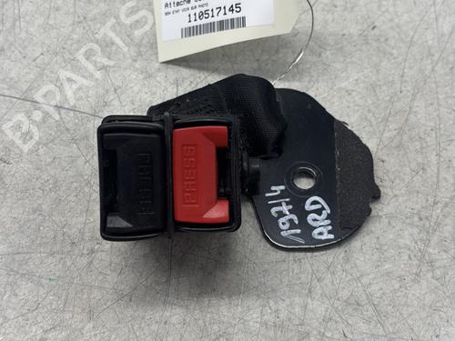 Used Seat buckle RENAULT CLIO II (BB_, CB_) 1.2 (BB0A, BB0F, BB10, BB1K, BB28, BB2D, BB2H, CB0A,... (58 hp) 29364549