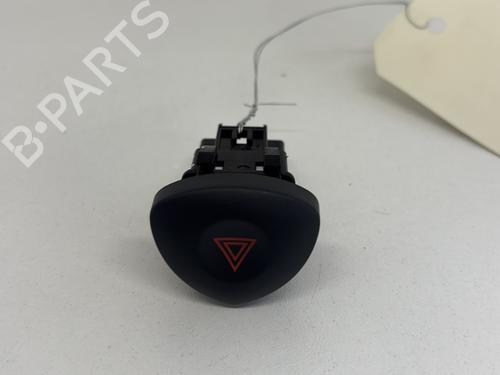 Used Warning switch RENAULT CLIO II (BB_, CB_) 1.5 dCi (B/C2J) (68 hp) 31957165