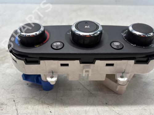 Climate control RENAULT CLIO IV (BH_) 1.5 dCi 75 | BP29363678I5 