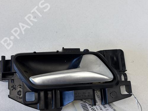 Used Rear right interior door handle PEUGEOT 5008 II (MC_, MJ_, MR_, M4_) 1.6 BlueHDi 120 (MCBHZH, MCBHZW) (120 hp) 29361967