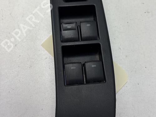 Interrupteur de vitre avant gauche TOYOTA VERSO (_R2_) 2.2 D-CAT (AUR21_, AUR21R) (177 hp) 29841301