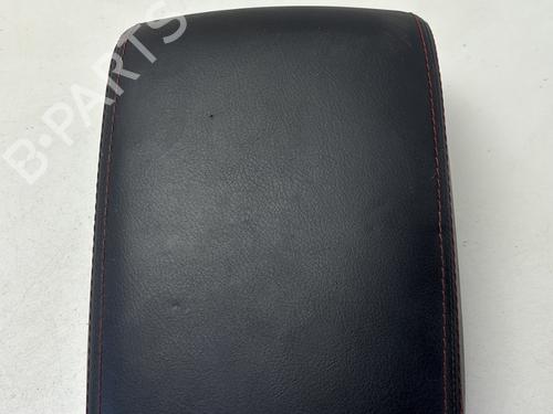 Used Armrest / Center console Armrest / Center console MAZDA 6 Estate (GJ, GL) 2.2 D (GJ2FW, GJ692) (175 hp) 29866752 29866752