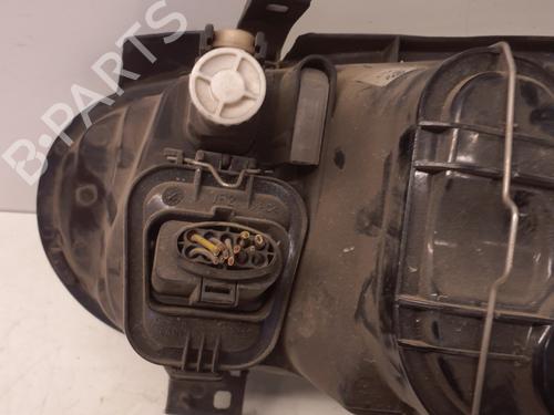 Used Right headlight Right headlight VW GOLF IV (1J1) 1.9 TDI (90 hp) 29366518 29366518