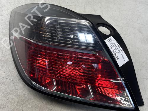 Venstre Baklys OPEL ASTRA H GTC (A04) 1.7 CDTi (L08) (101 hp) 29363395