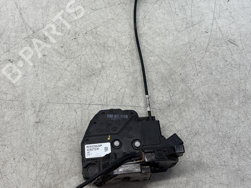 Høyre foran lås RENAULT CAPTUR I (J5_, H5_) 1.5 dCi 90 (J5N4, J5M5, J5MW, J5M6, J5AL, J5AJ) (90 hp) 29368214
