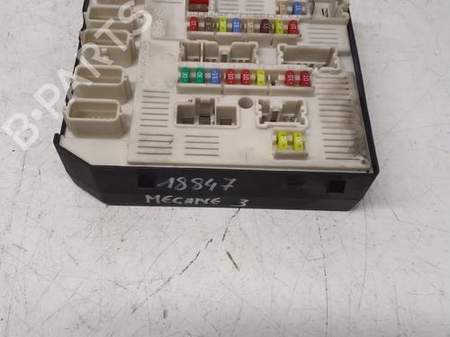 Fuse box RENAULT MEGANE III Hatchback (BZ0/1_, B3_) 1.5 dCi (BZ09, BZ0D, BZ1W, BZ29, BZ14) | BP29366245E1