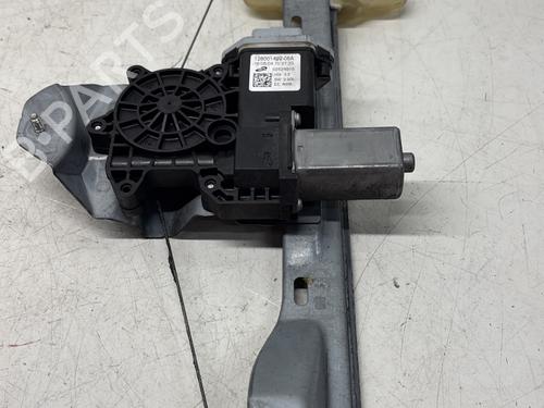 Used Front left window mechanism Front left window mechanism RENAULT TWINGO III (BCM_, BCA_) 1.0 SCe 70 (BCMB) (69 hp) 29368638 29368638