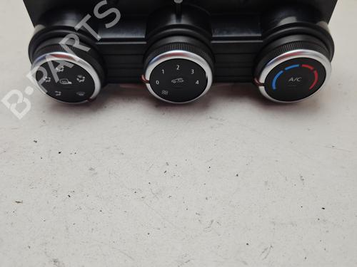 Used Climate control RENAULT KANGOO III Box Body/MPV 1.5 Blue dCi 115 (FJAC) (116 hp) 31610636