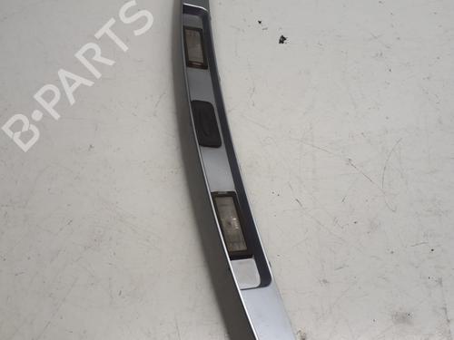 Used Tailgate handle RENAULT CLIO III Grandtour (KR0/1_) 1.5 dCi (KR0F) (86 hp) 29366142