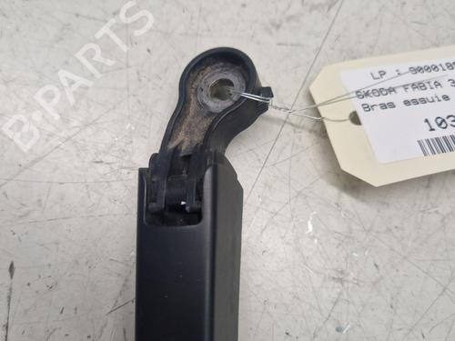 Rear windshield wiper arm SKODA FABIA III (NJ3) 1.0 TSI | BP29363743C144 