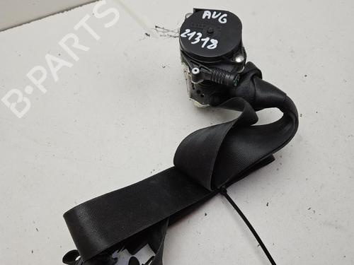 front-left-seatbelt-renault-megane-iv-hatchback-b9amn_-2015-38514709 main image