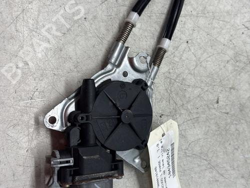 Used Front left window mechanism Front left window mechanism FIAT SCUDO Bus (220_) 1.9 D (69 hp) 29365990 29365990