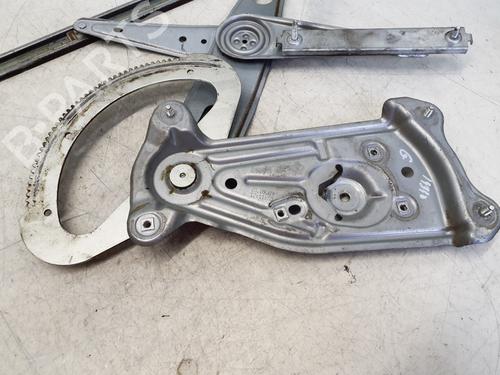 Rudehejsemekanisme ventre foran RENAULT MEGANE III Hatchback (BZ0/1_, B3_) 1.5 dCi (BZ09, BZ0D, BZ1W, BZ29, BZ14) | BP29363422C22 