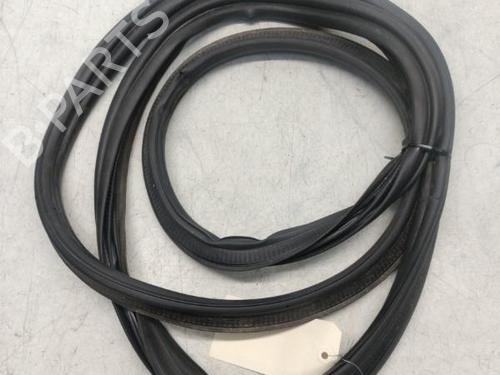 Rubber door seal RENAULT MEGANE IV Hatchback (B9A/M/N_) 1.5 dCi 110 (B9A3) | BP29367534C142 