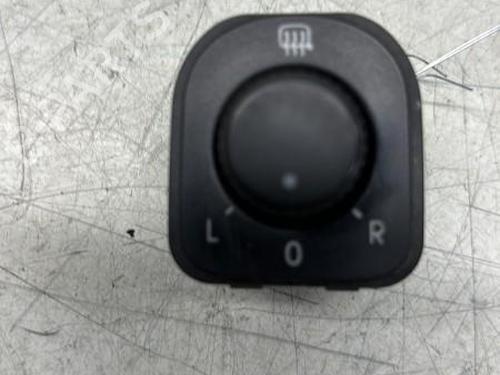 Used Mirror switch VW GOLF PLUS V (5M1, 521) 1.9 TDI (105 hp) 29367259