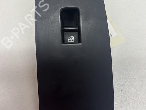 Right front window switch ALFA ROMEO GIULIETTA (940_) 2.0 JTDM (940.FXL1A) | BP29365274I26 