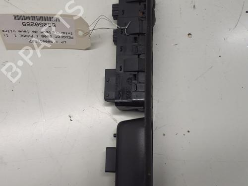 Used Left front window switch Left front window switch PEUGEOT 5008 (0U_, 0E_) 1.6 HDi (112 hp) 29368873 29368873