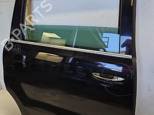 Used Right slide door Right slide door 39114857 39114857