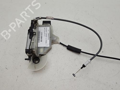 front-left-lock-peugeot-expert-van-v_-2016-33305225 main image