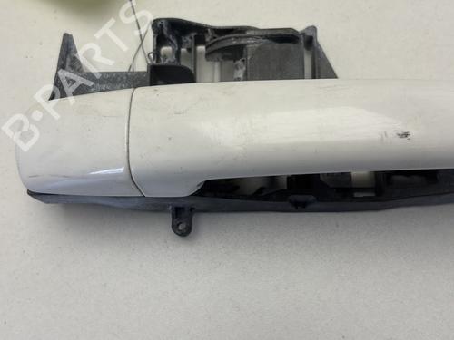 front-right-exterior-door-handle-peugeot-5008-0u_-0e_-2009-2010-2011-2012-2013-2014-2015-2016-2017-29365216 main image
