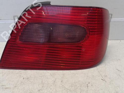 Used Right taillight Right taillight CITROËN XSARA (N1) 2.0 HDi 90 (90 hp) 29367863 29367863
