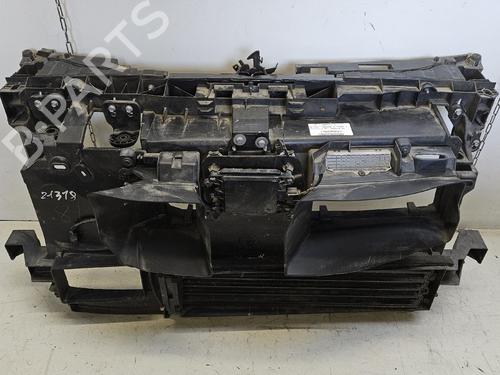 front-slam-panel-renault-megane-iv-hatchback-b9amn_-2015-38514707 main image