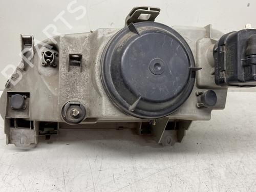 Used Right headlight Right headlight RENAULT MEGANE I (BA0/1_) 1.4 e (BA0E, BA0V) (75 hp) 29366451 29366451