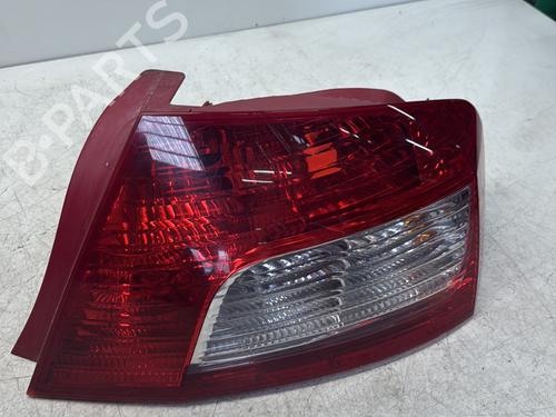 Used Right taillight PEUGEOT 407 (6D_) 1.6 HDi 110 (6D9HZC, 6D9HYC) (109 hp) 29364756