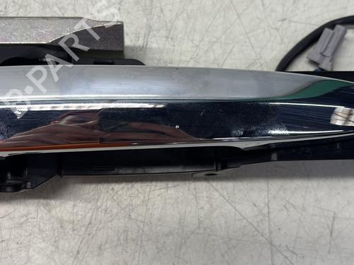 front-right-exterior-door-handle-nissan-leaf-ze0-2010-2011-2012-2013-2014-2015-2016-2017-29365524 main image