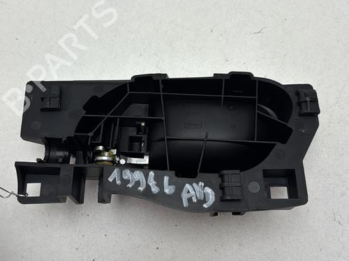 Used Front right interior door handle Front right interior door handle CITROËN C4 Picasso II 1.6 BlueHDi 120 (120 hp) 30156293 30156293