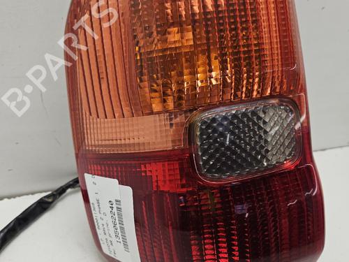 Used Right taillight Right taillight TOYOTA RAV 4 II (_A2_) 2.0 D 4WD (CLA20_, CLA21_, CLA20R, CLA21R) (116 hp) 40249477 40249477