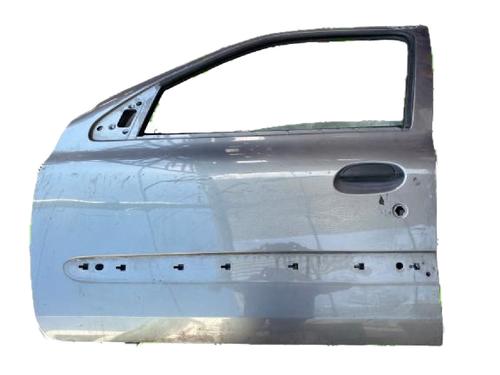 Used Left front door RENAULT CLIO II (BB_, CB_) [1998-2016]  29766119