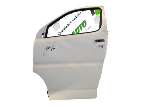 Used Left front door TOYOTA HIACE IV Van (__H1_, __H2_) 2.4 TD (LXH12, LXH22) (90 hp) 29767108