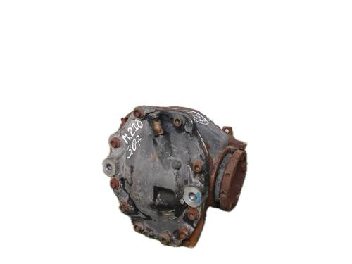Used Rear differential MERCEDES-BENZ E-CLASS (W210) E 220 CDI (210.006) (143 hp) 29767151