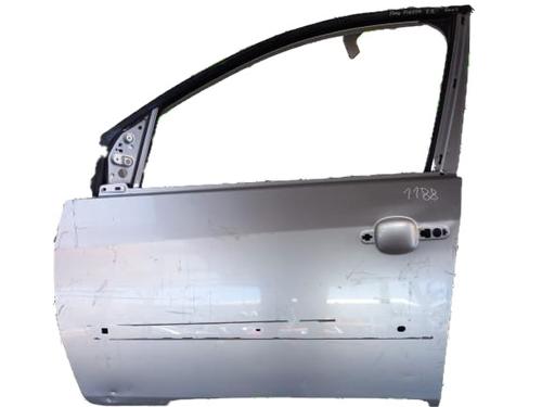 Dør venstre fortil FORD FIESTA V (JH_, JD_) 1.4 TDCi (68 hp) 29767319