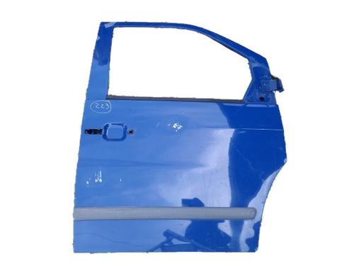 Used Right front door MERCEDES-BENZ VITO Van (W638) 110 CDI 2.2 (638.094) (102 hp) 29767392