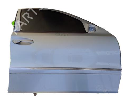 Used Right front door MERCEDES-BENZ E-CLASS (W211) E 200 CDI (211.004) (122 hp) 29767592